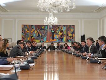 El presidente Santos lidera un Consejo Extraordinario de Ministros, este jueves en la noche en la Casa de Nariño. Foto: Presidencia.