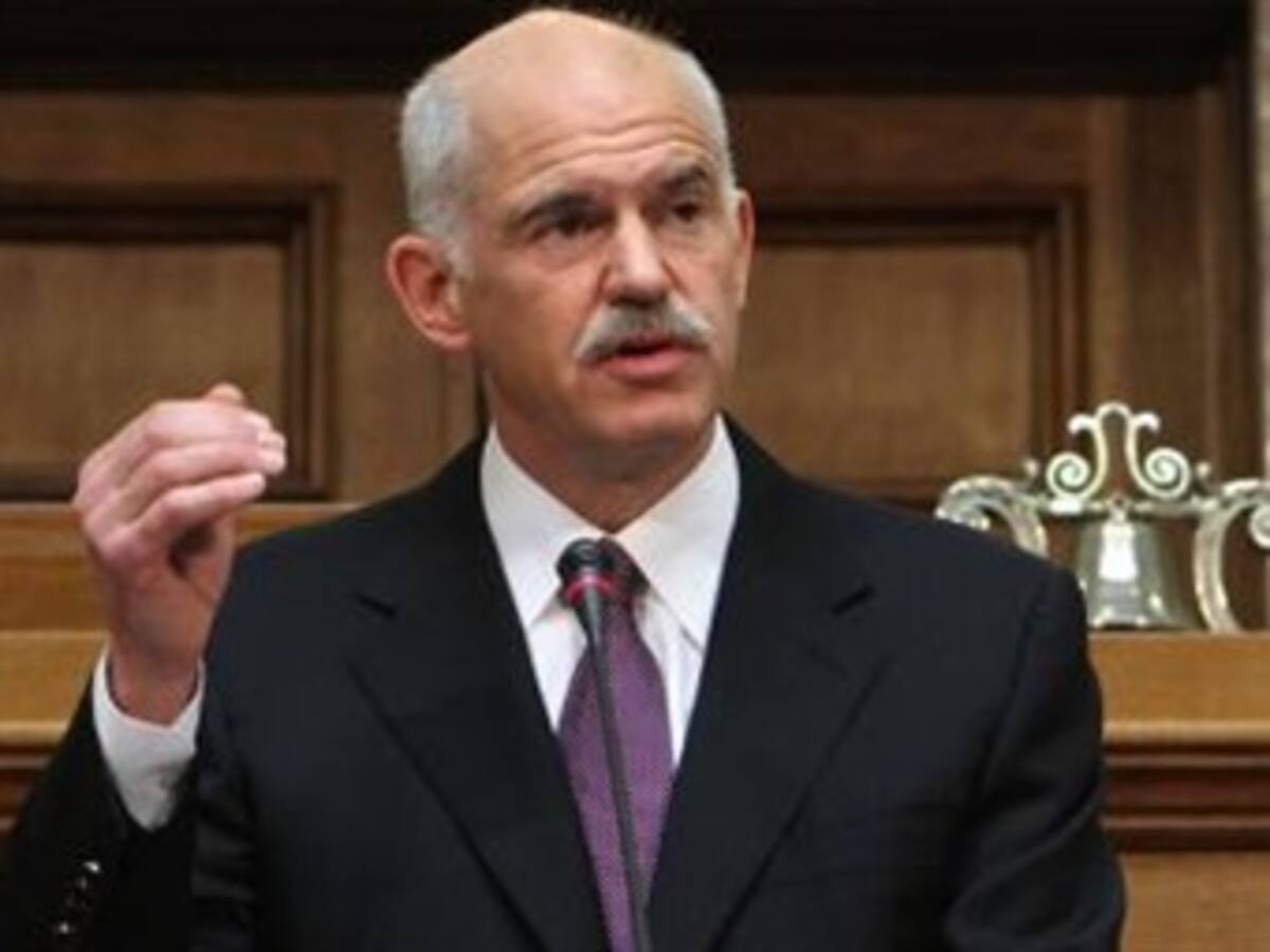 Primer Ministro griego formaliza su renuncia