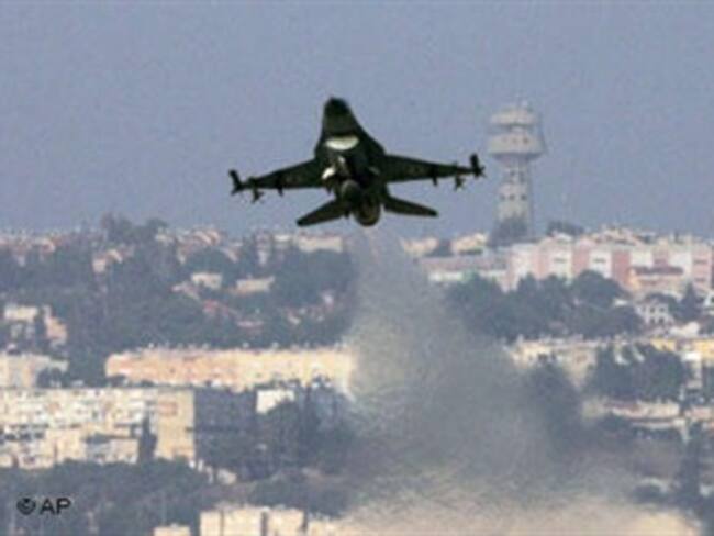 Dos palestinos muertos y cuatro heridos en ataques aéreos israelíes en Gaza