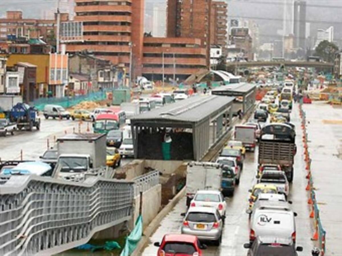 Conpes con Bogotá estaría listo este mes: Mintransporte