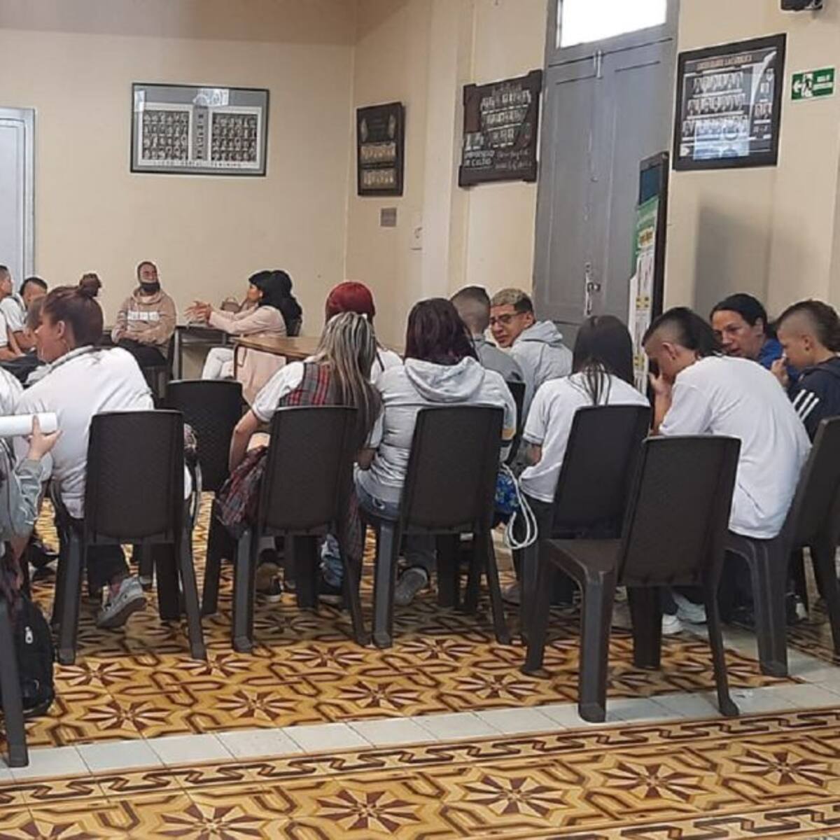 Comunidad estudiantil del INEM piden a la Secretaría de Educación respuesta