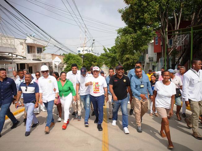 Alcalde Dumek entregó la Calle la Lengua en el barrio Los Calamares