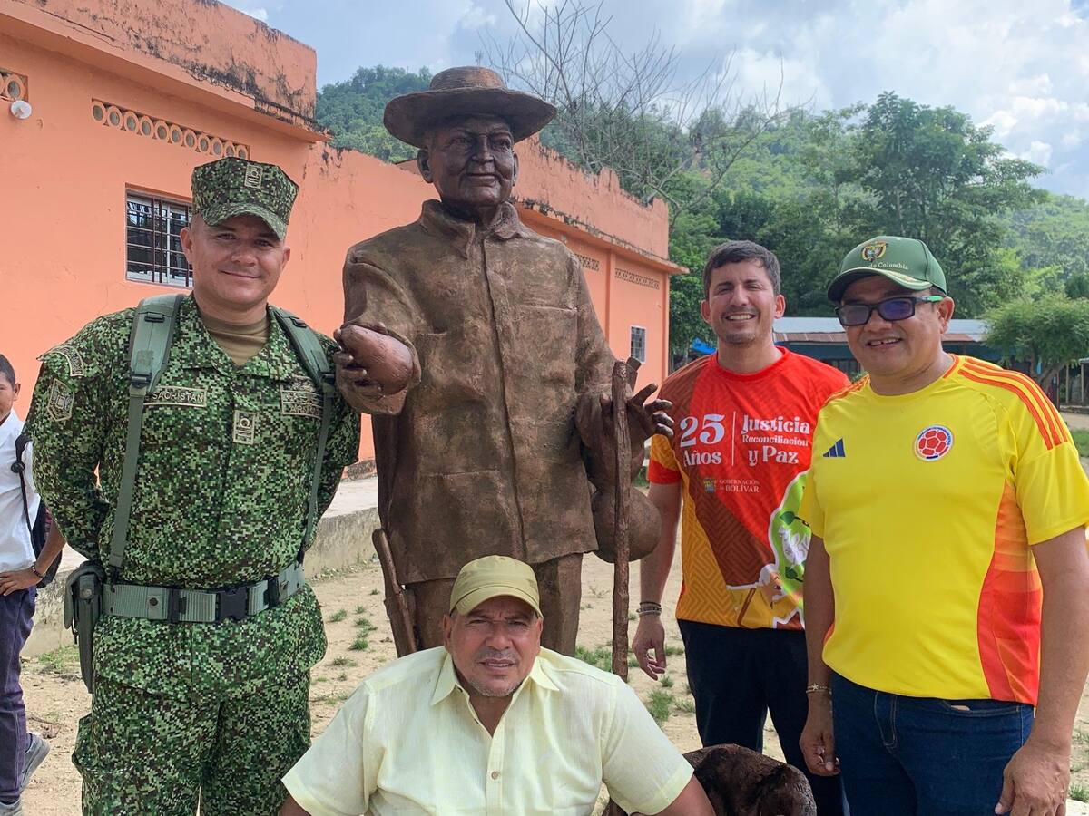 Gobernación de Bolívar entregó el monumento “Identidad Montemariana” en Macayepo
