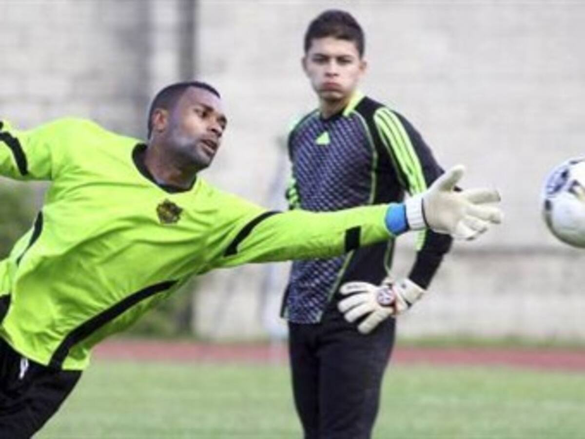 Itagüí intentó defender una mínima ventaja, pero al final sacó un empate con Junior