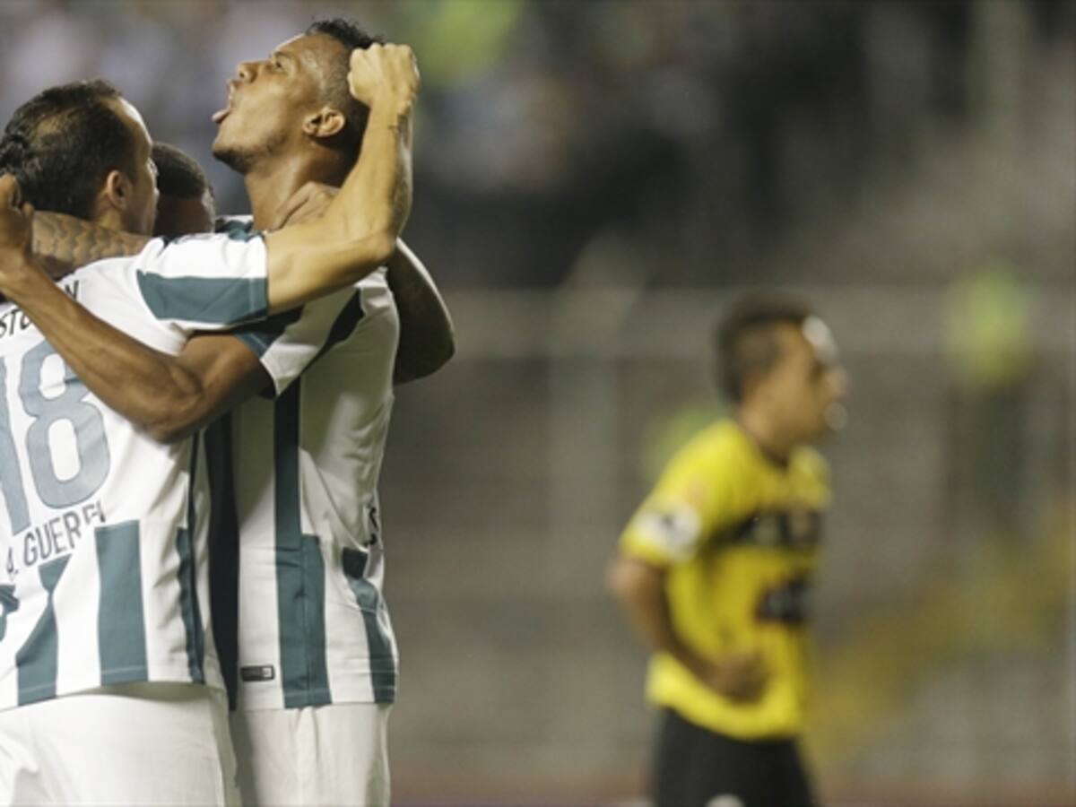 En la última jugada, Nacional derrotó a Barcelona por Copa Libertadores