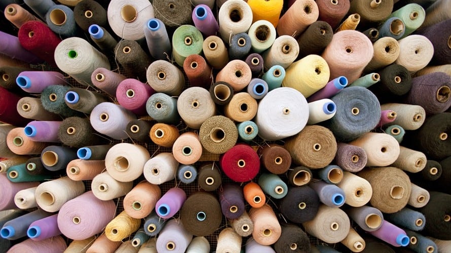 Los sectores que presentan mayor decrecimiento en el mercado nacional son textiles, con caída de 33,9%, vehículos automotores, con -8,4% y bebidas con -6%. Foto: Getty Images