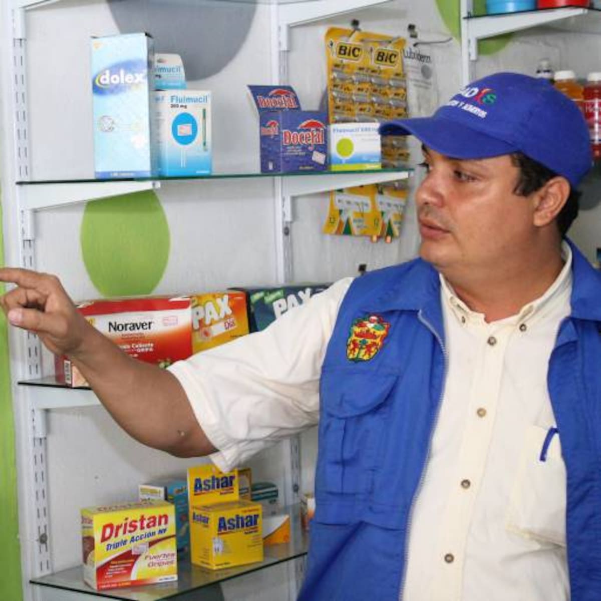 Abrir una droguería vuelve a tener límite de 75 metros: MinSalud cambia la norma