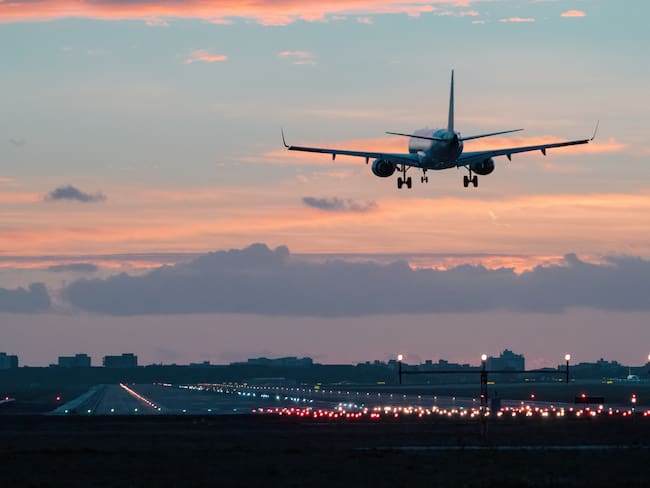 Informaron a las aerolíneas de una menor entrega de combustible en aeropuertos: IATA