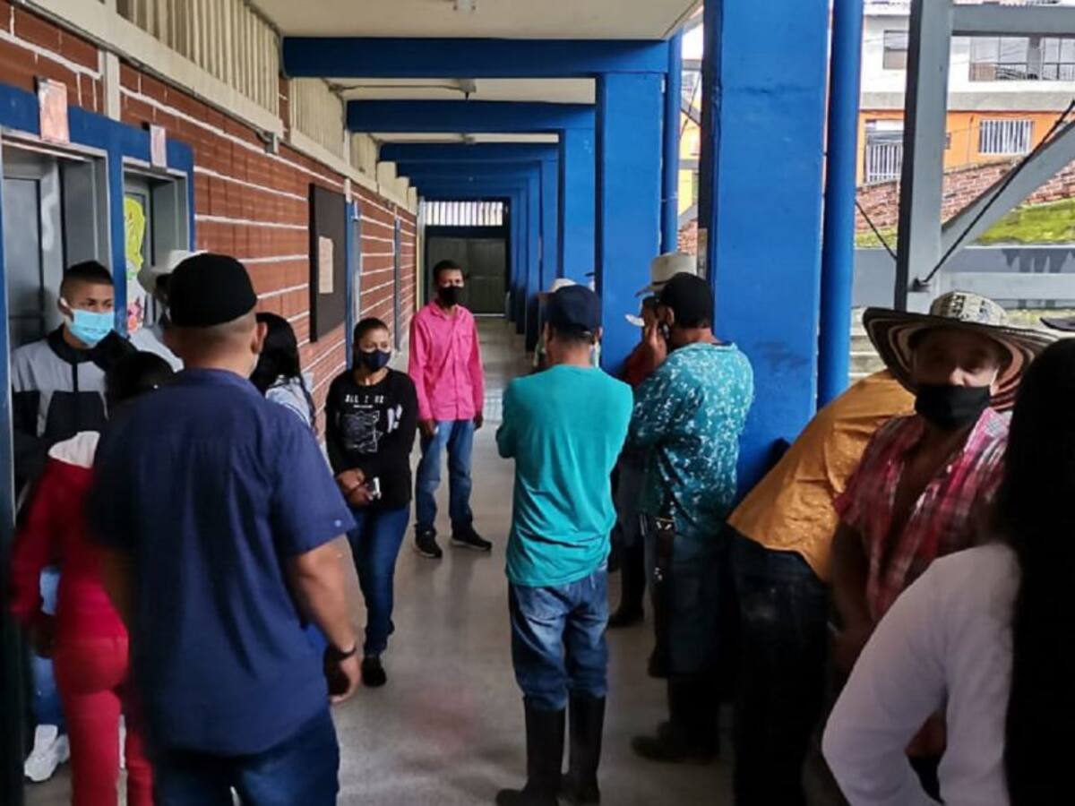 Cultivos de campesinos desplazados están en riesgo de perderse