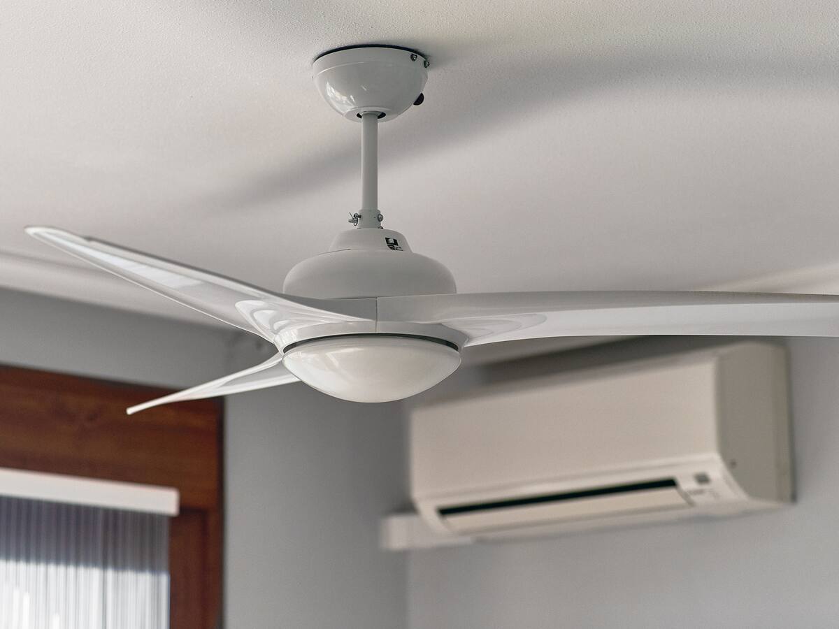 Este es el mejor lugar para colocar un ventilador y refrescar la casa, según la ciencia