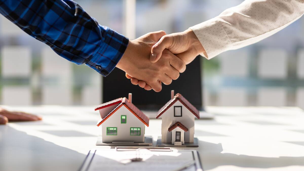 ¿Es mejor arrendar un inmueble directamente o con inmobiliaria? Pros y contras