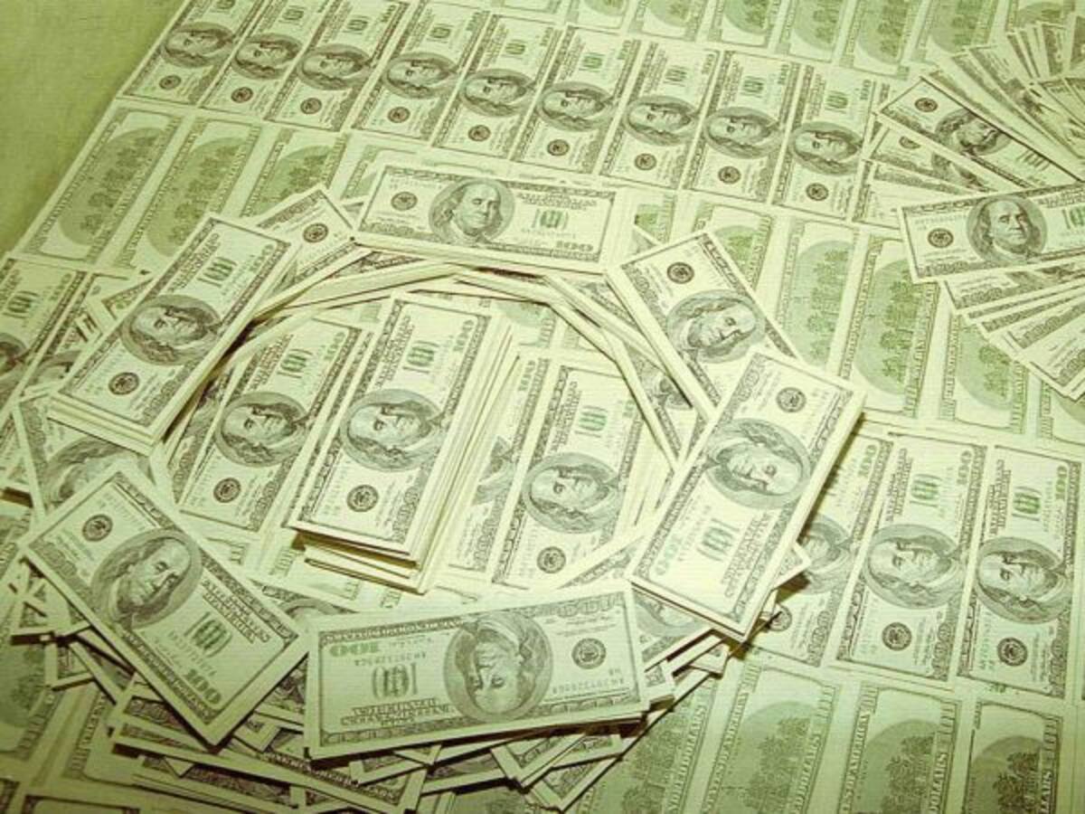 El dólar gana $30 en la jornada de este jueves