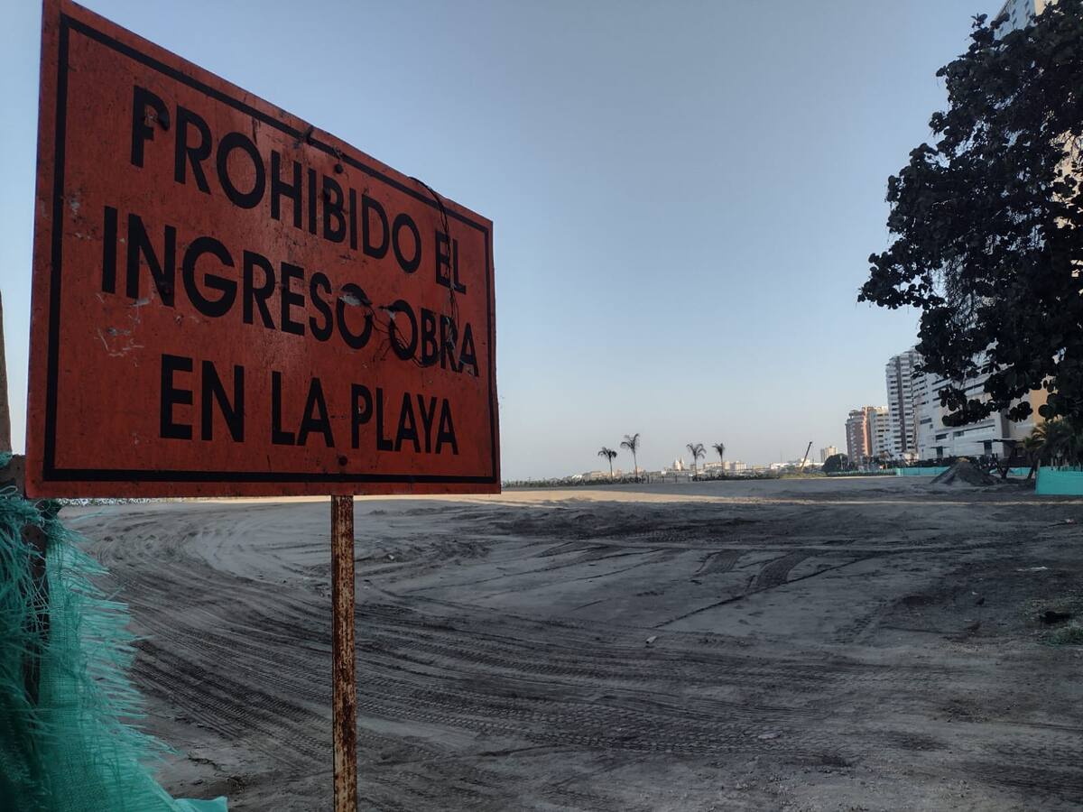 Carperos de Cartagena aseguran que espolón 6 está erosionando Playa 5