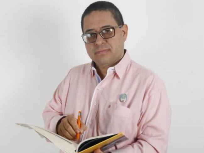 Murió por infarto el periodista Oswaldo Contreras