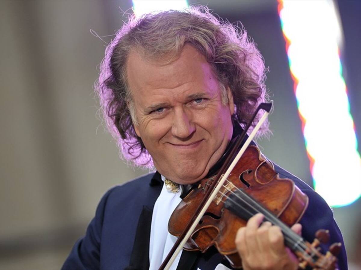 El violinista holandés, André Rieu da detalles sobre su próximo concierto en Colombia