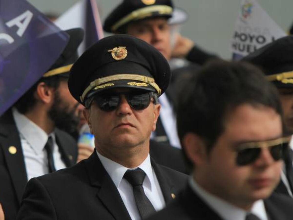 Se levanta el paro de pilotos de Acdac