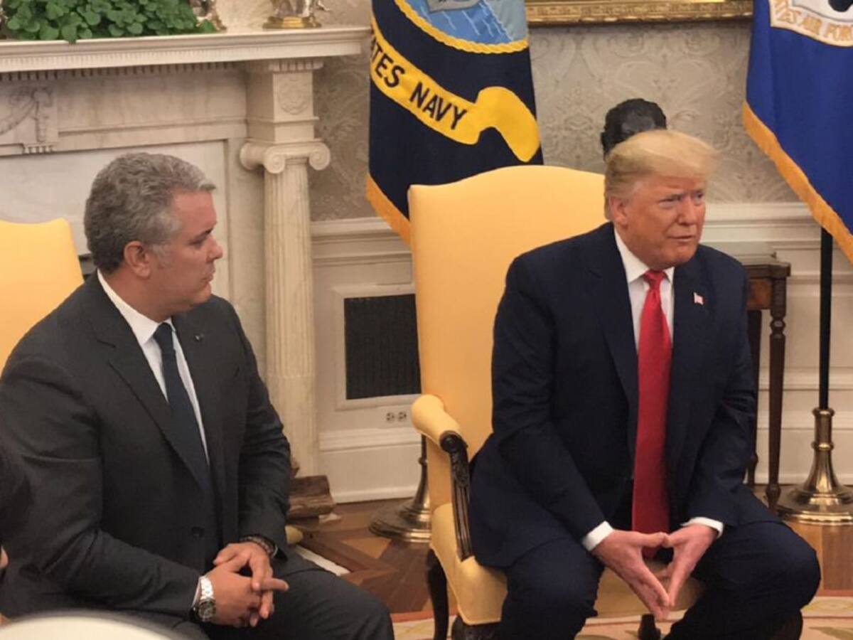 "Es necesario implementar la aspersión aérea": Trump a Duque