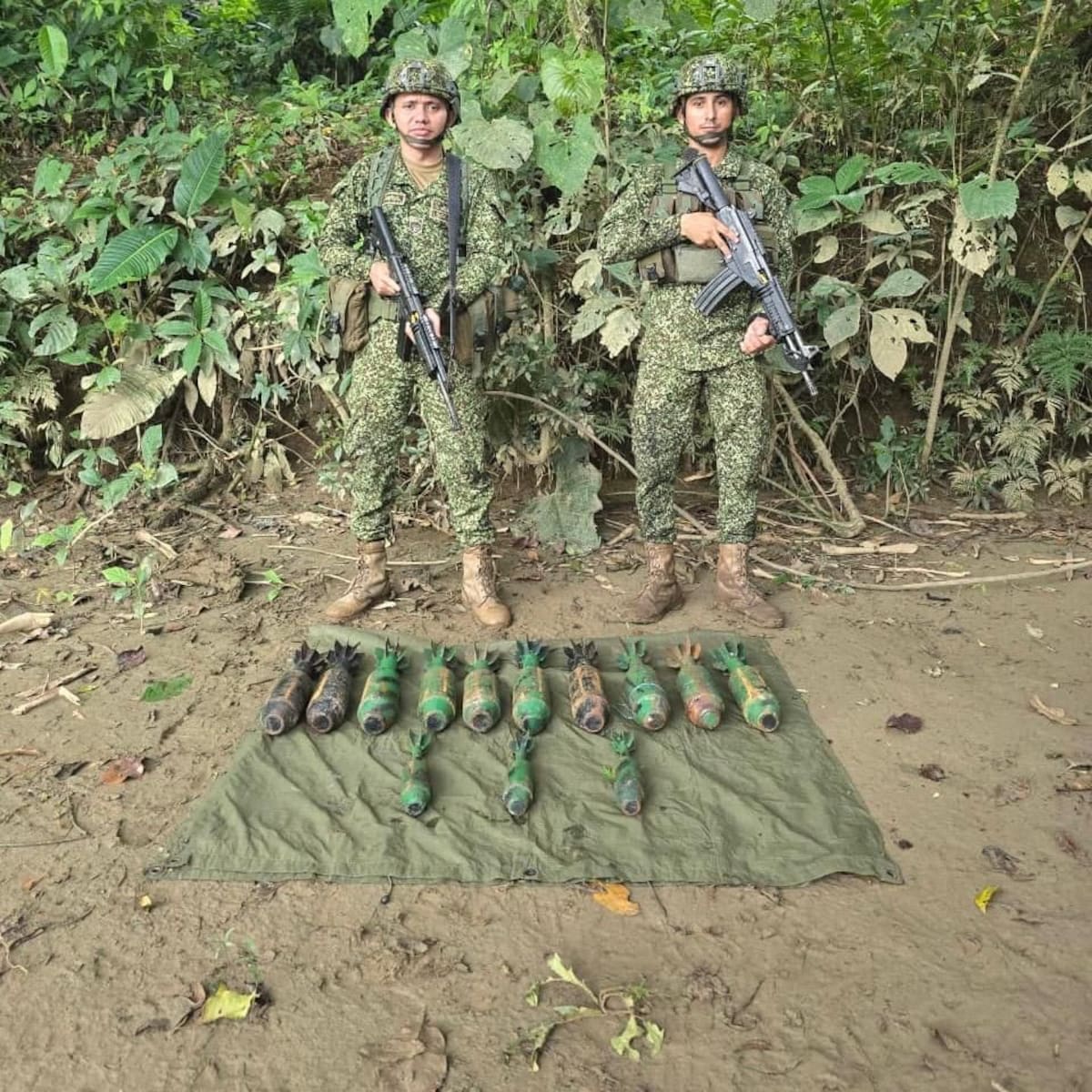 Hallan depósito ilegal de explosivos de disidencias FARC en zona rural de Buenaventura, Valle