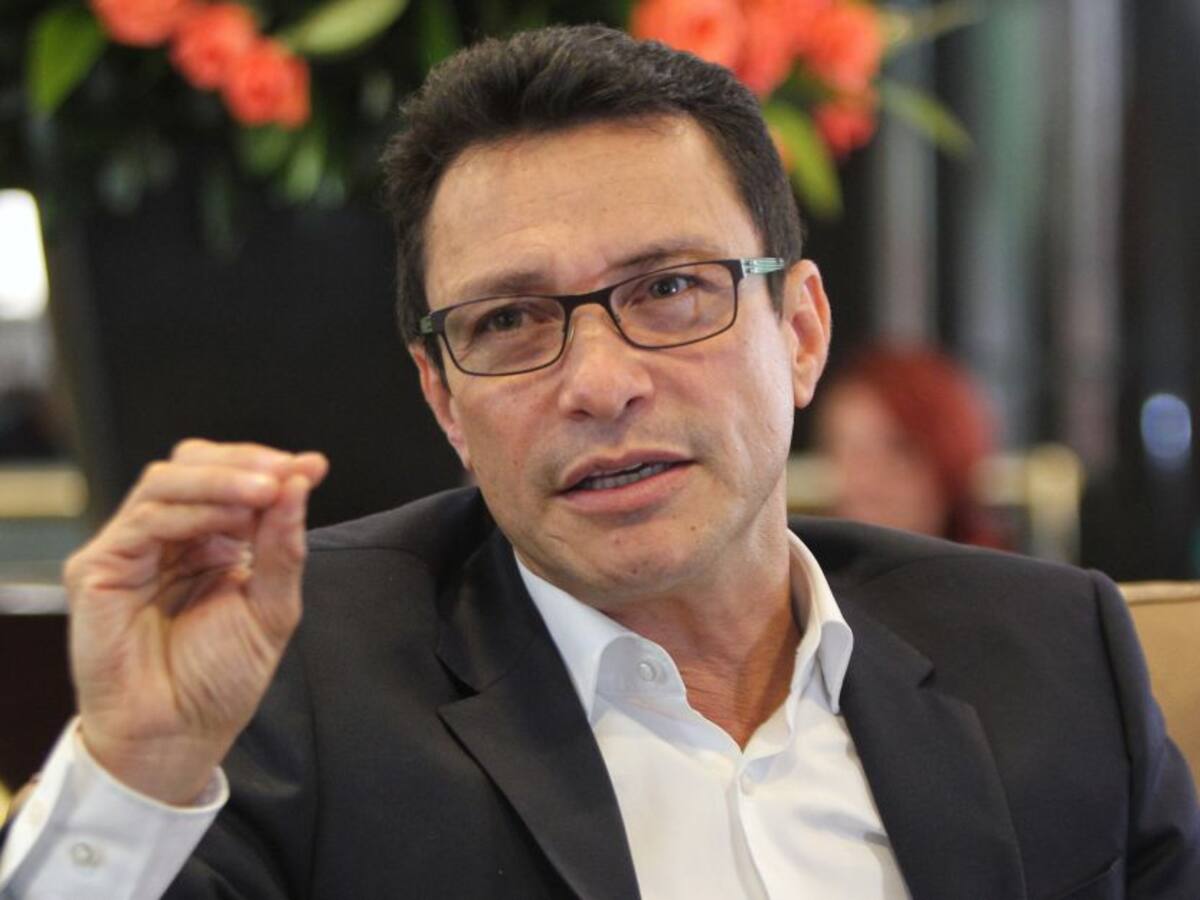 "Pacto funcional es para mover recursos y maquinarias políticas": Caicedo