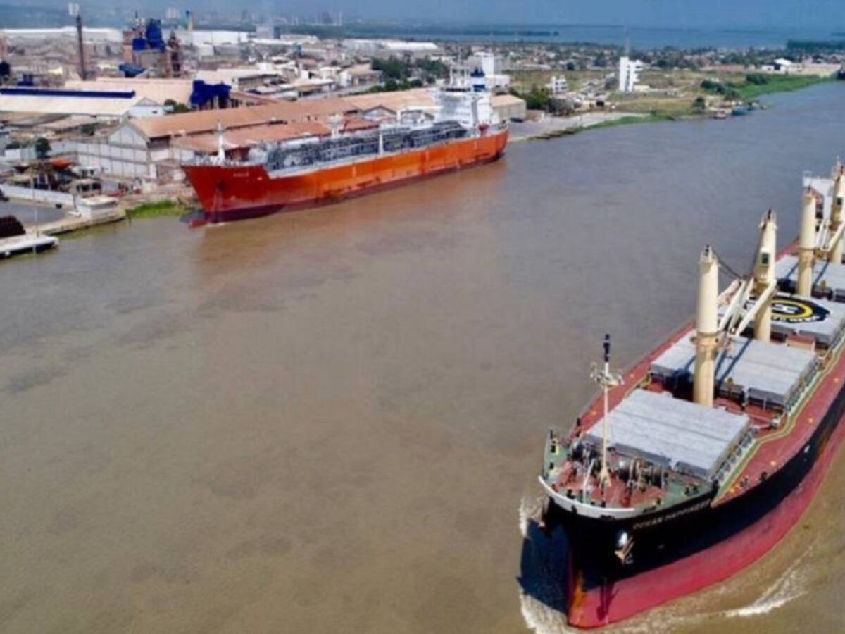 Buque desvió a Cartagena ante incertidumbre para ingresar a Barranquilla