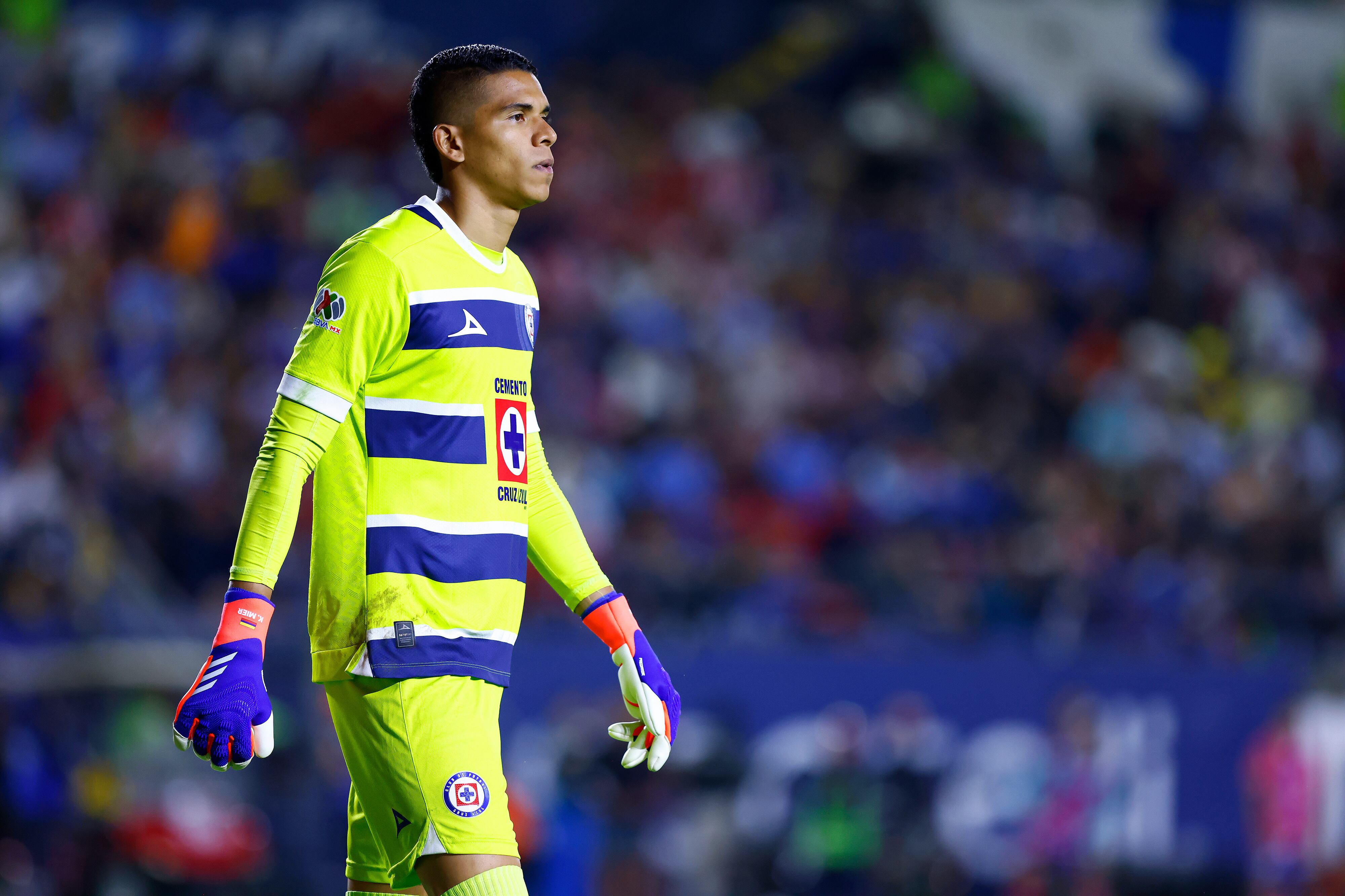 Kevin Mier es líder con el Cruz Azul en la liga mexicana / Getty Images