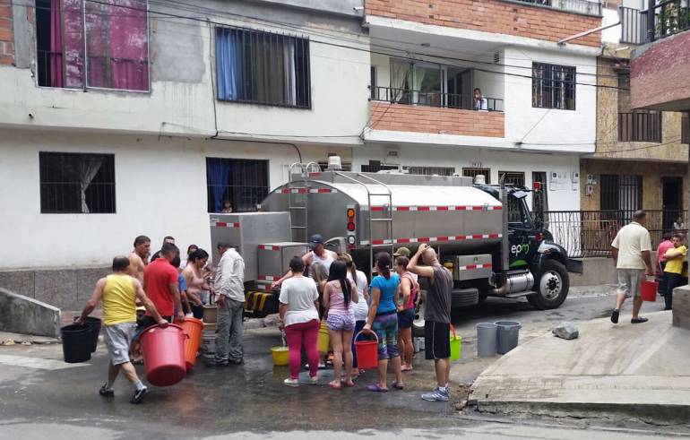 Con carro tanques se atenderán las interrupciones del servicio.