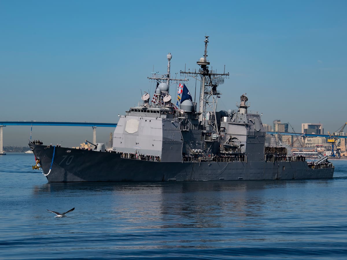 EE.UU. suma poder militar en América Latina y Caribe: envía submarino nuclear y crucero de misiles