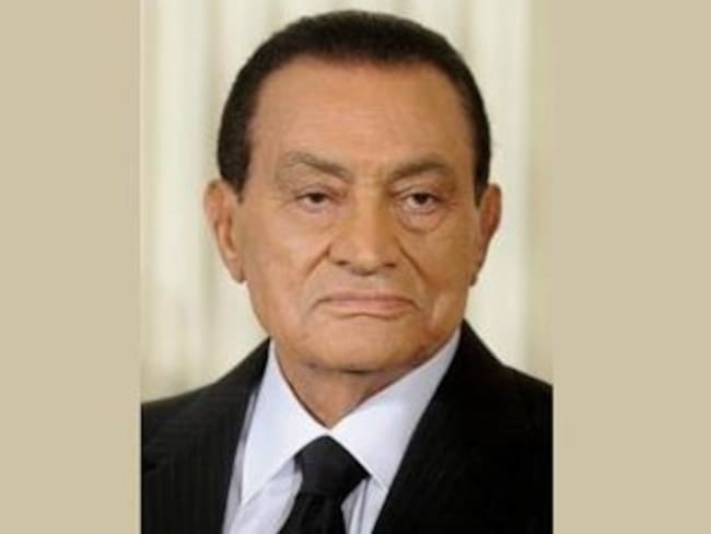 Mubarak está en coma, según confirma la prensa árabe