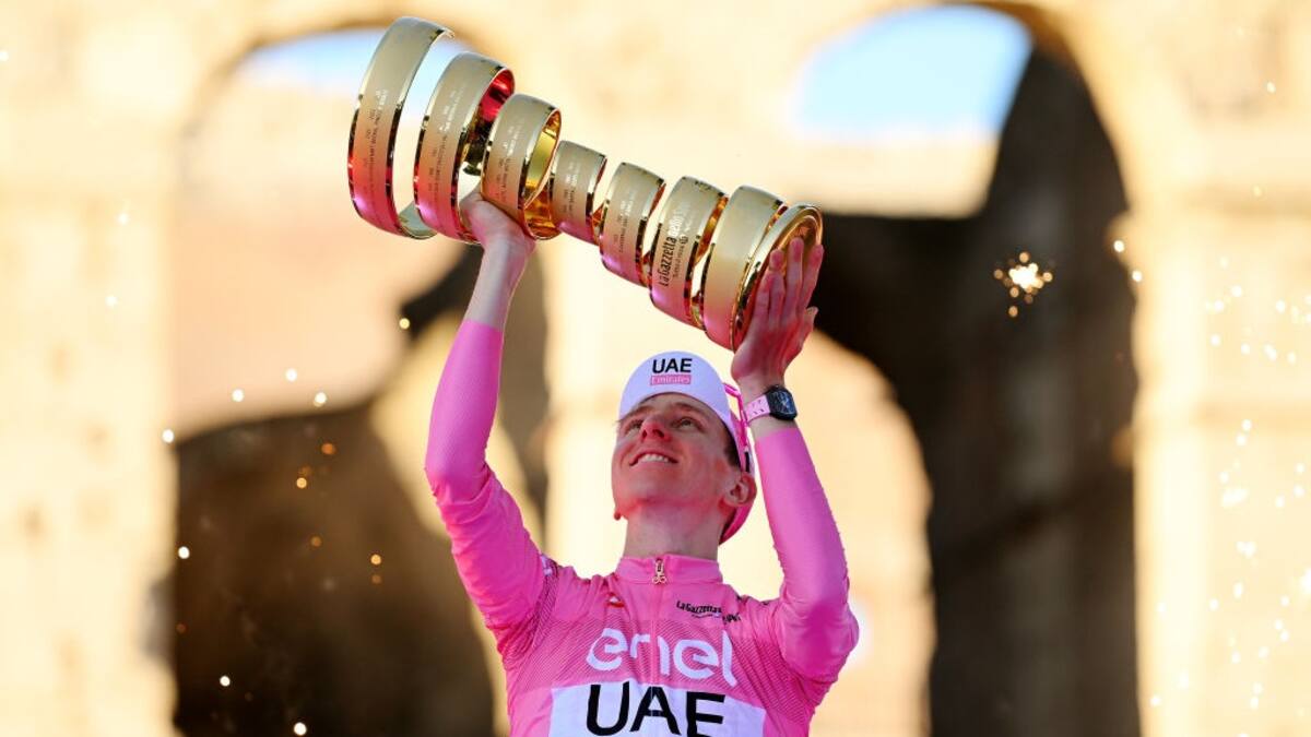 Tadej Pogačar conquista el Giro de Italia; Daniel Martínez, subcampeón