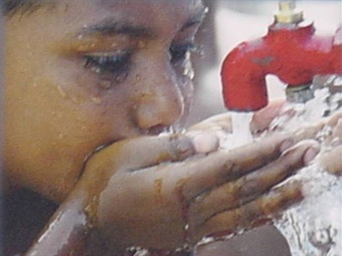 Suministro de agua se debe garantizar, así haya problemas en los acueductos: Gobierno Nacional