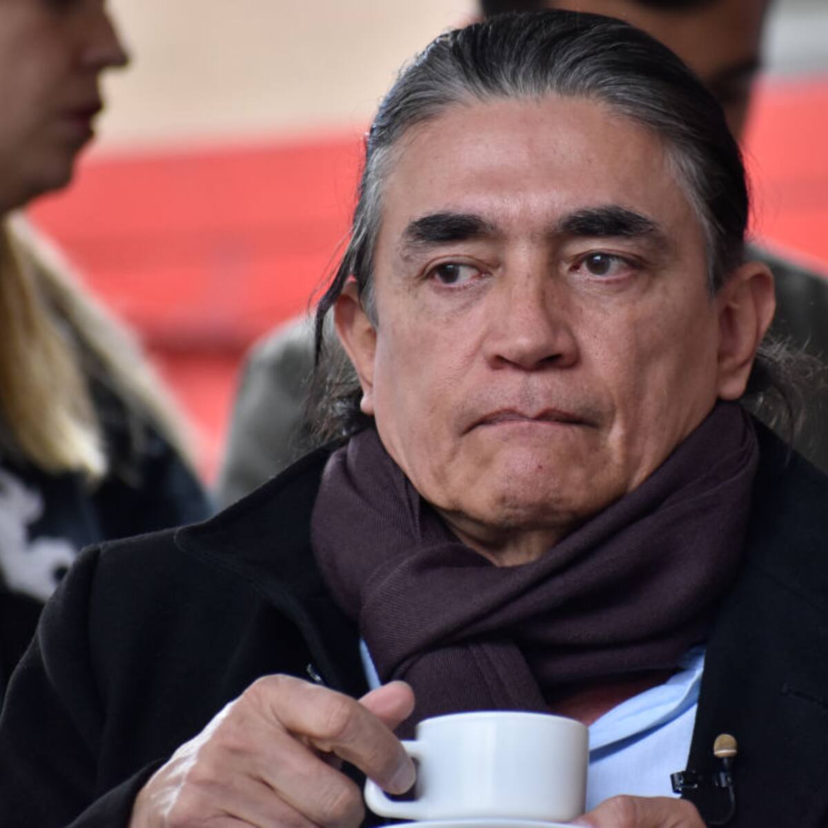 Bolívar aclara que no ha hablado con Petro sobre su salida ni su posible candidatura presidencial