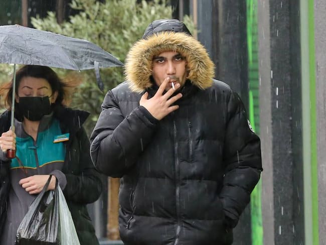 Consumo de cigarrillo aumentó entre los jóvenes en Reino Unido. Foto: Getty