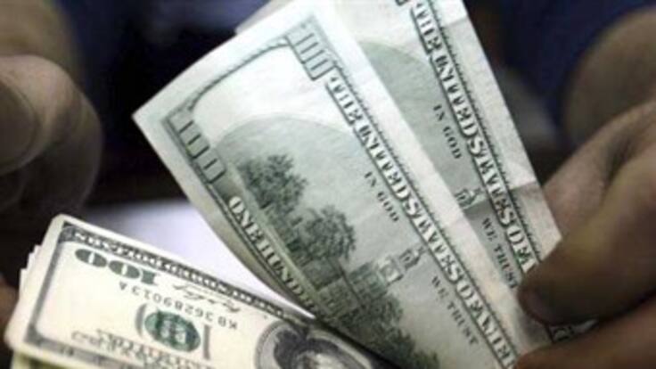 Dólar sube 18 pesos y se negocia a $1.910