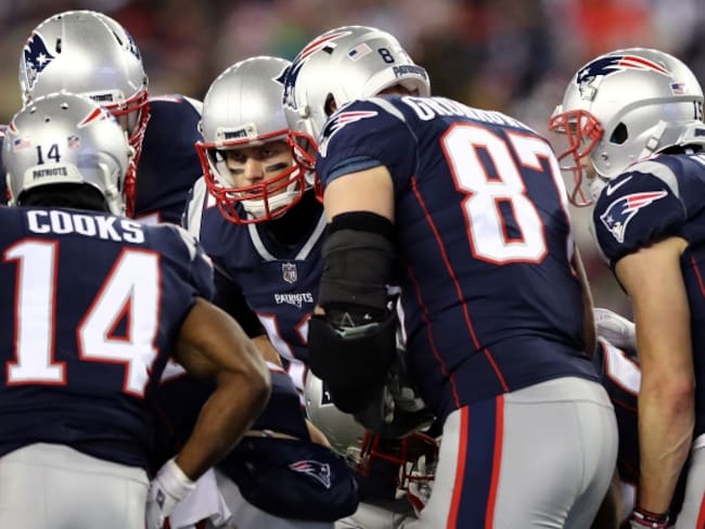Tom Brady y Rob Gronkowski, preocupación en los Patriots