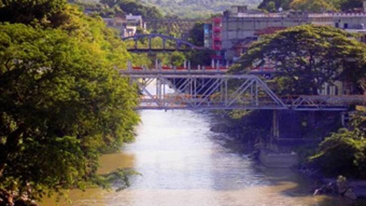 Emergencia por creciente del río Gualí en Honda. 300 personas damnificadas