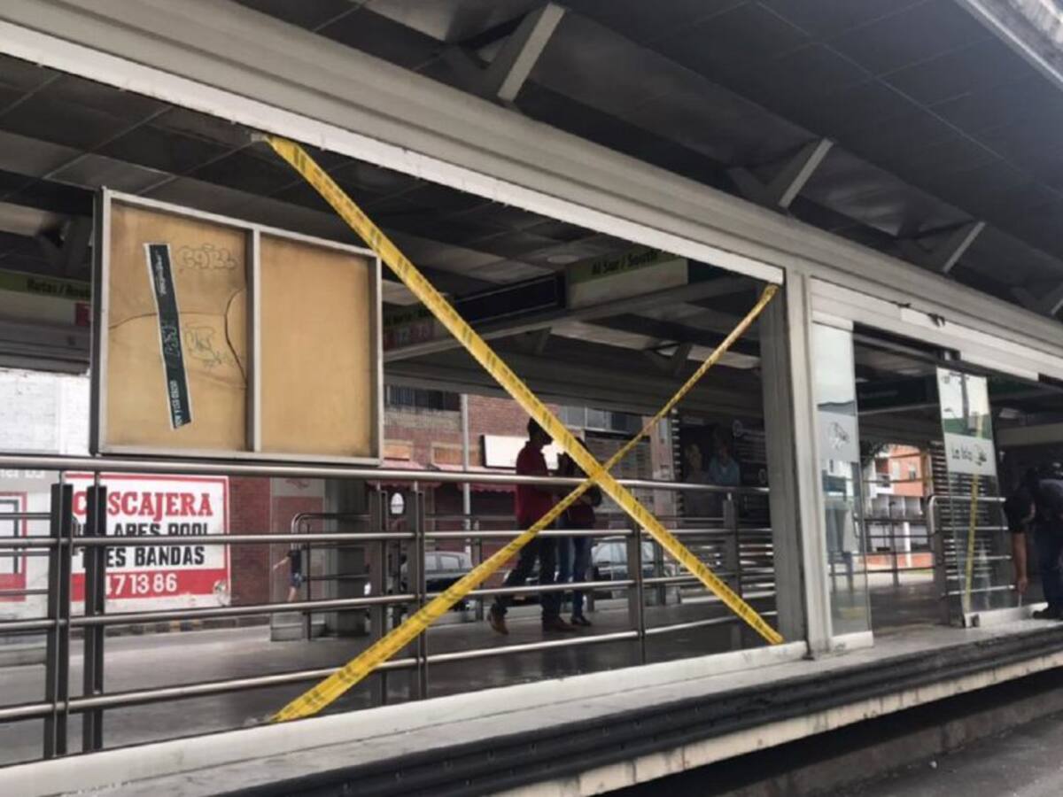 Metrolínea suspende operación en estación Diamante