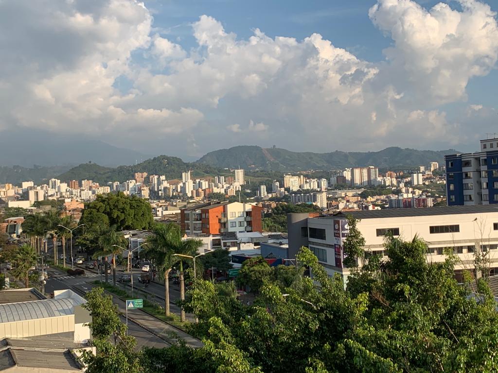 Caracol Radio Pereira.