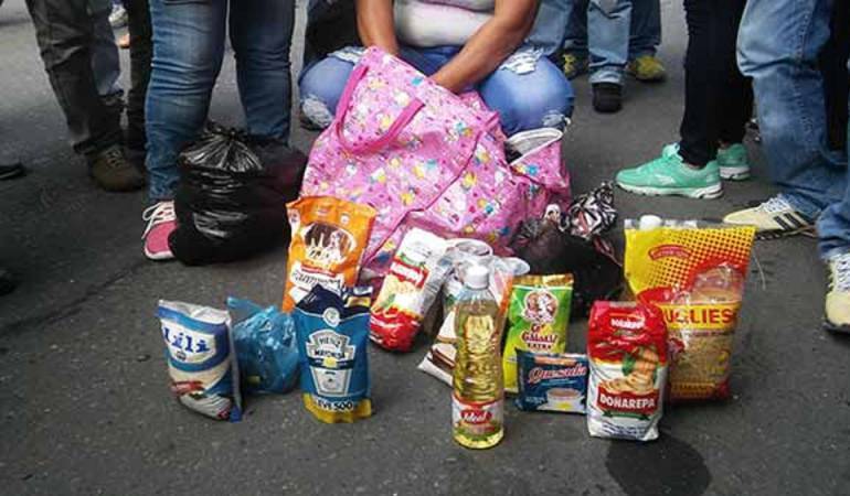 Por unidades los venezolanos comercializan los productos en Cúcuta.