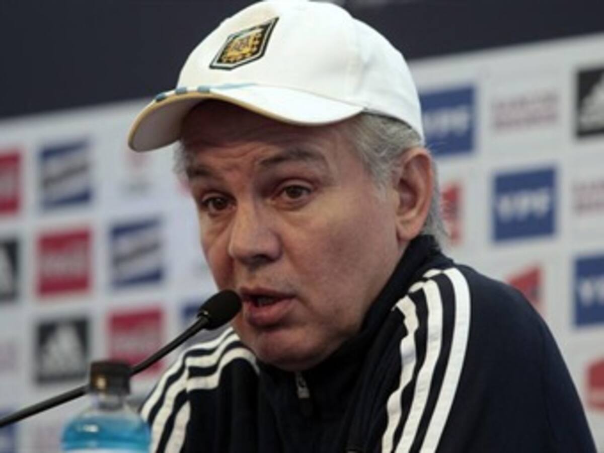 Sabella está preocupado por la lesión de Messi