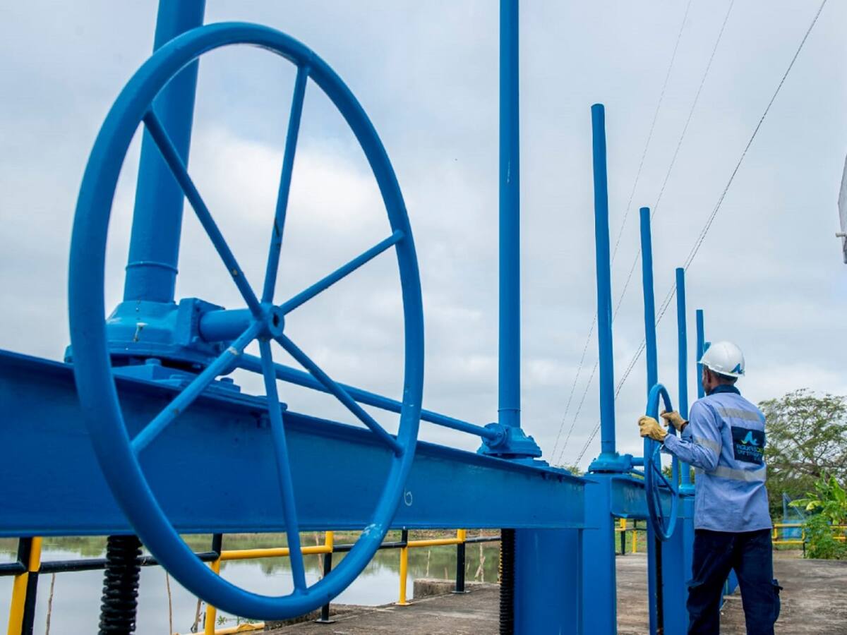 Suspensión en servicio de agua se extiende a otros sectores de Cartagena