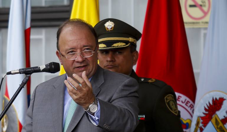 Ministro de Defensa, Luis Carlos Villegas.
