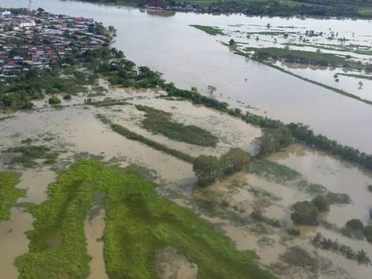 El río Cauca inunda de nuevo a Guaranda en La Mojana