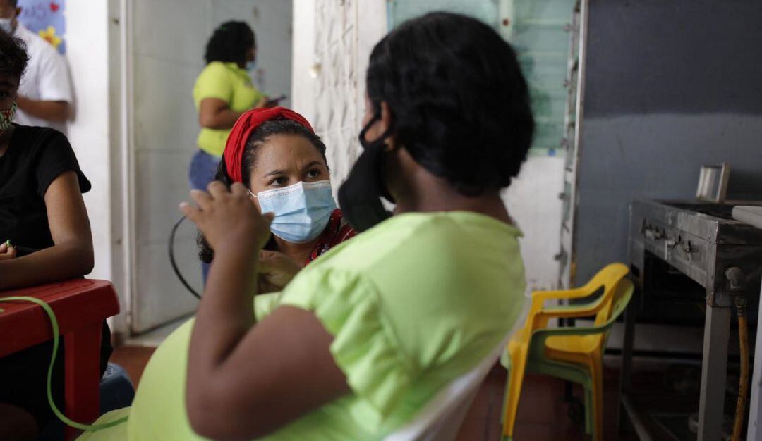 En este lugar conviven 10 mujeres que son categorizadas según el nivel de riesgo y 14 niños, quienes reciben protección integral