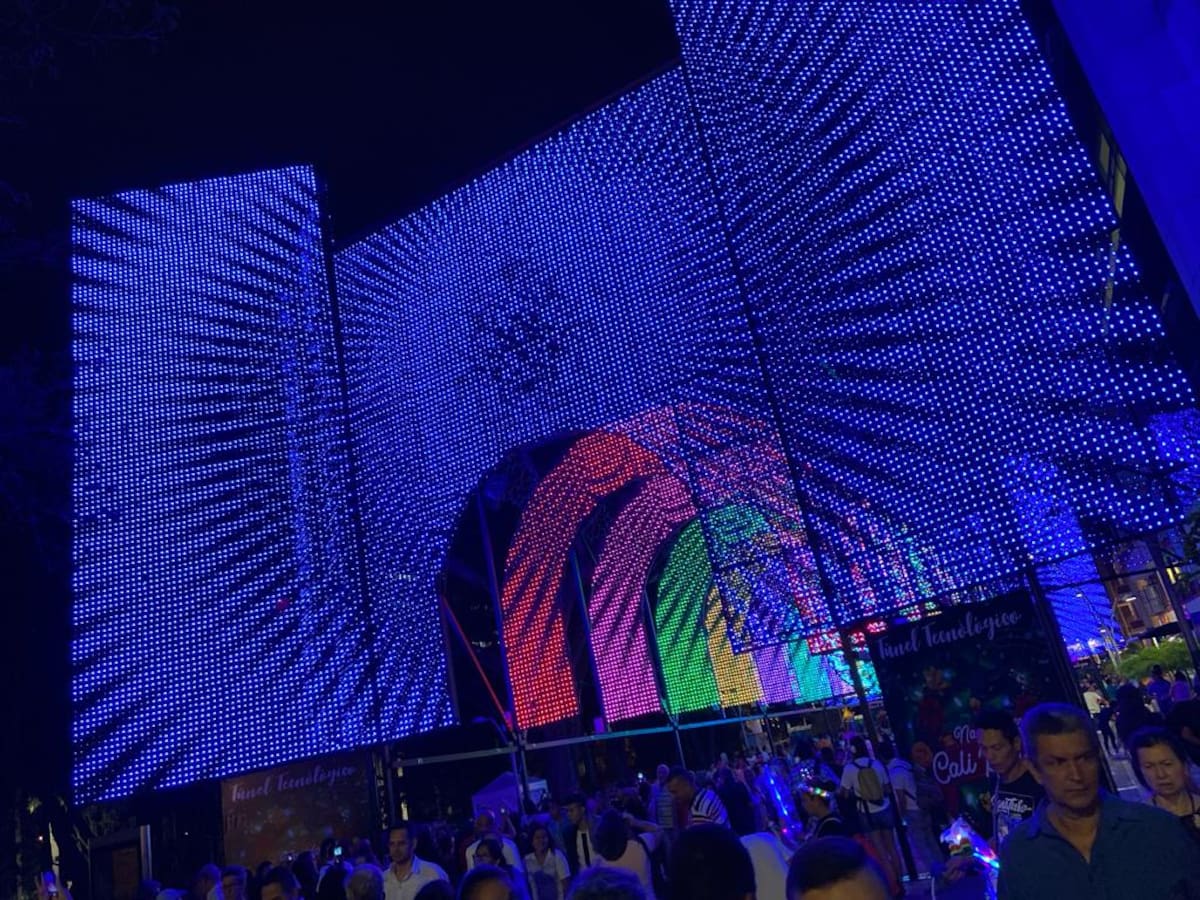 Show tecnológico del alumbrado navideño en Cali costará más de 2 mil millones de pesos