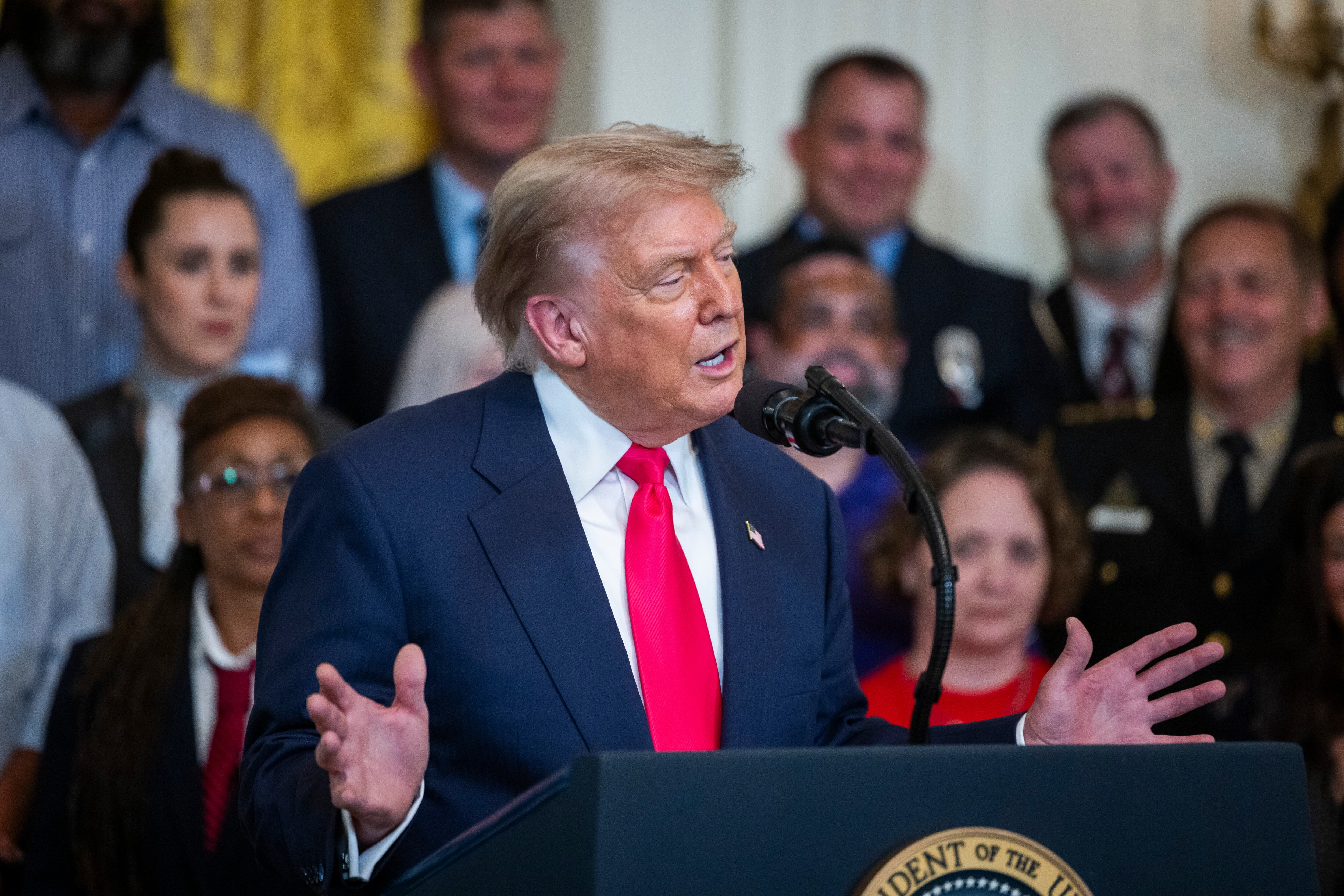 Washington (United States), 26/06/2025.- US President Donald Trump speaks at an event for the so-called 'big, beautiful bill' in the East Room of the White House in Washington, DC, USA, 26 June 2025. Trump said he wants the bill on his desk by 04 July, though Congress is scheduled to be out that entire week. EFE/EPA/JIM LO SCALZO