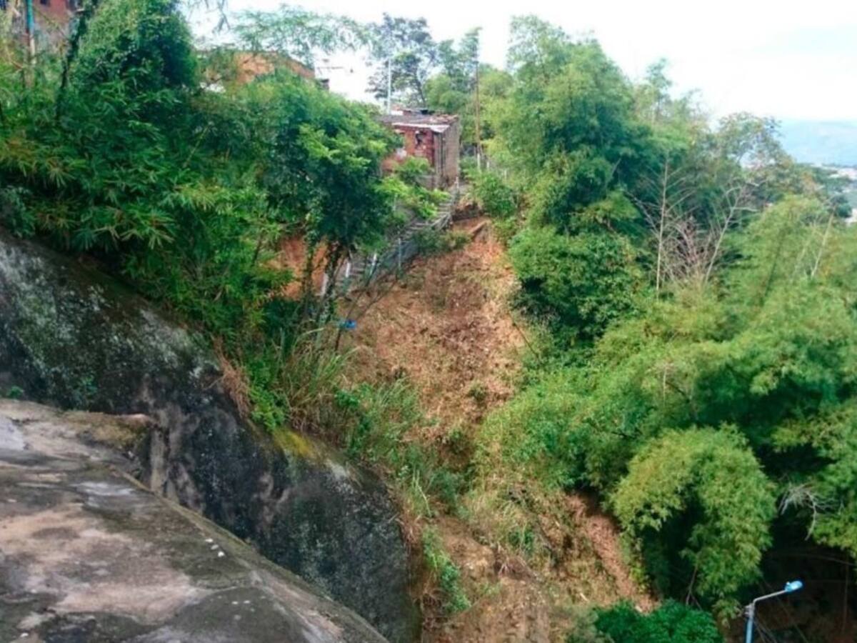 VIDEO: Denuncian una nueva invasión, esta vez en Pablo VI
