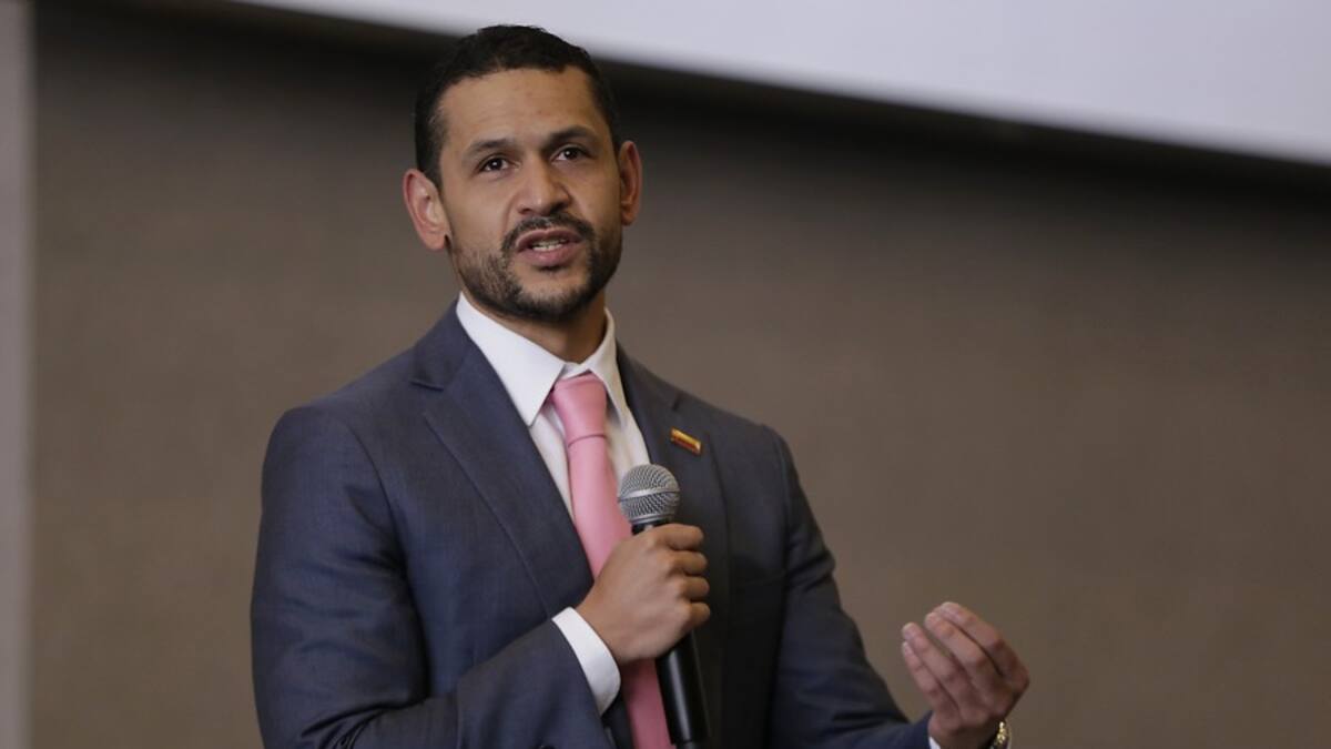 “Este proyecto ha sido radicado muchas veces por otros gobiernos”: MinInterior sobre reforma a Ley de Garantías