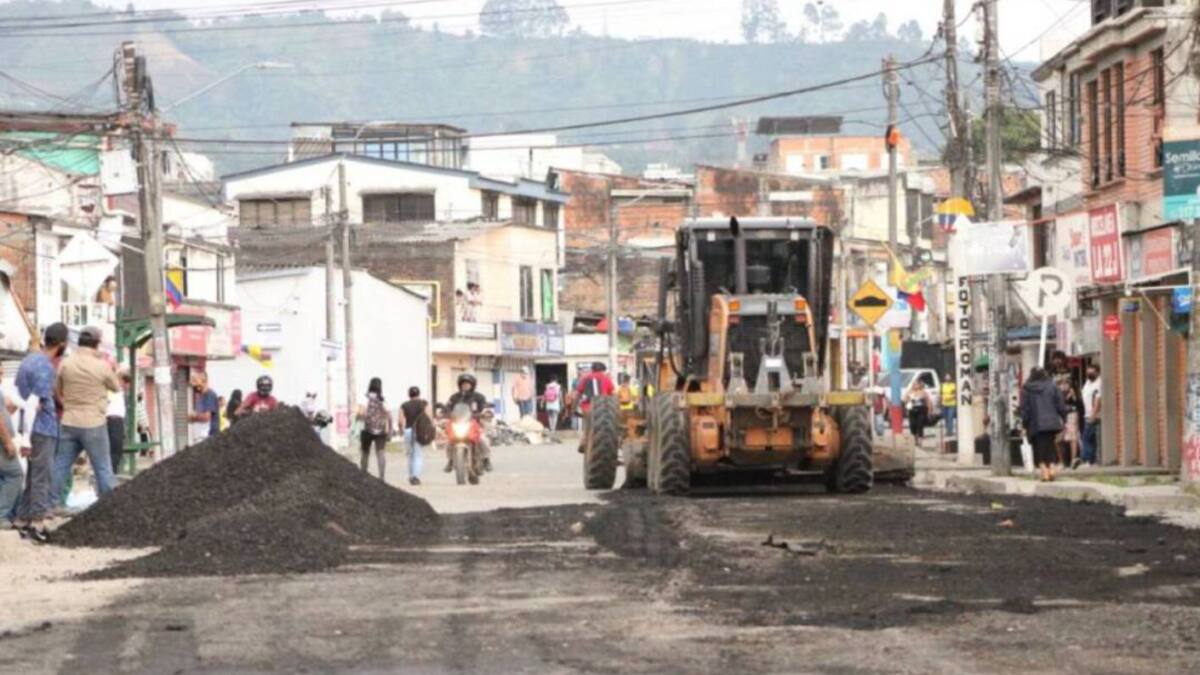 Realizan comités de veeduría en la obra de la vía Japón - Frailes