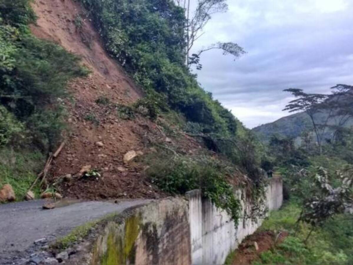Cinco municipios de Risaralda reportan afectaciones viales por las lluvias