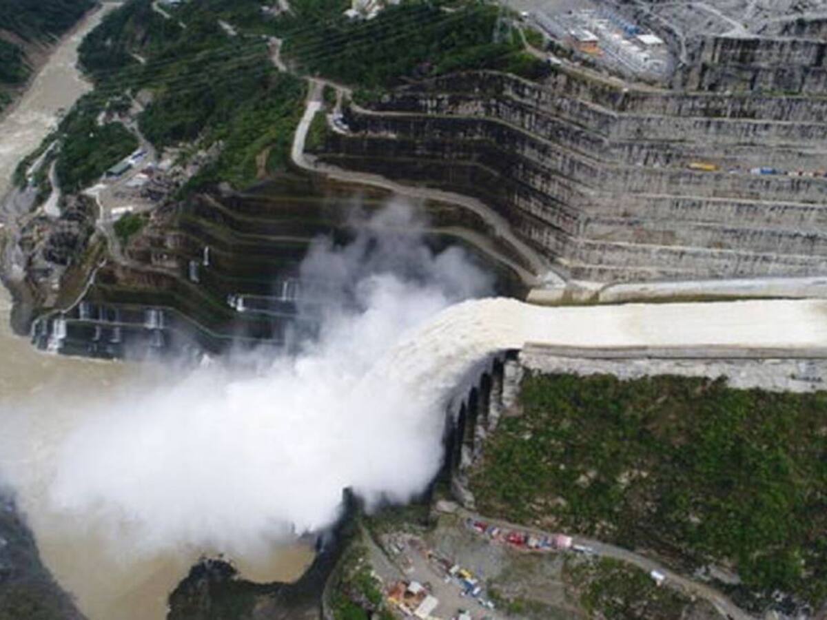 Cierre del GAD reduce los riesgos en las comunidades y cumple un requisito del BID